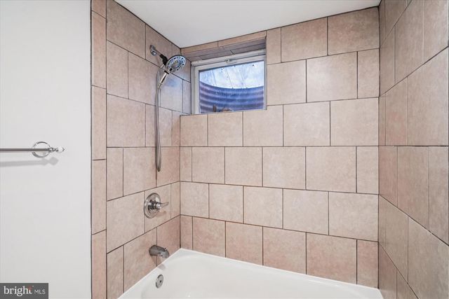 9704 48TH PL, College Park, MD 20740