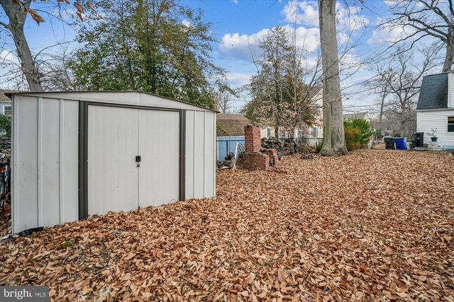 9704 48TH PL, College Park, MD 20740