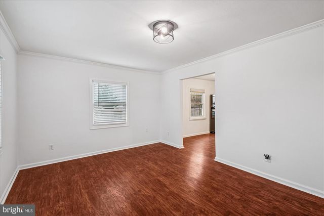 9704 48TH PL, College Park, MD 20740