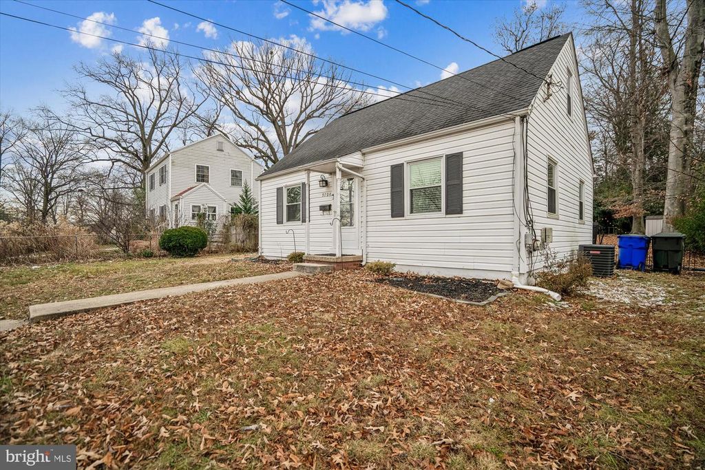 9704 48TH PL, College Park, MD 20740