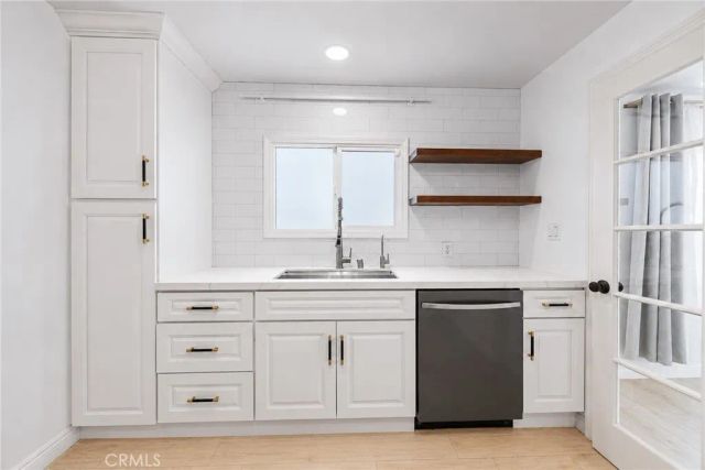 450 N Holliston, Pasadena, CA 91106