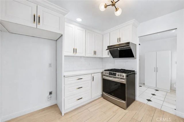 450 N Holliston, Pasadena, CA 91106