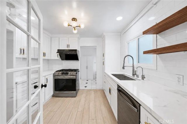 450 N Holliston, Pasadena, CA 91106