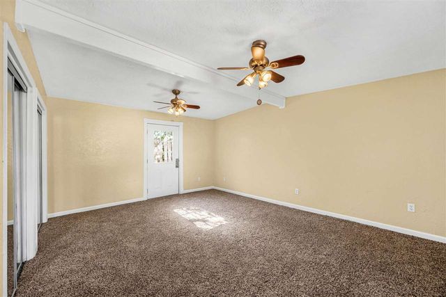 3814 SE Dorchester Dr, Lawton, OK 73501