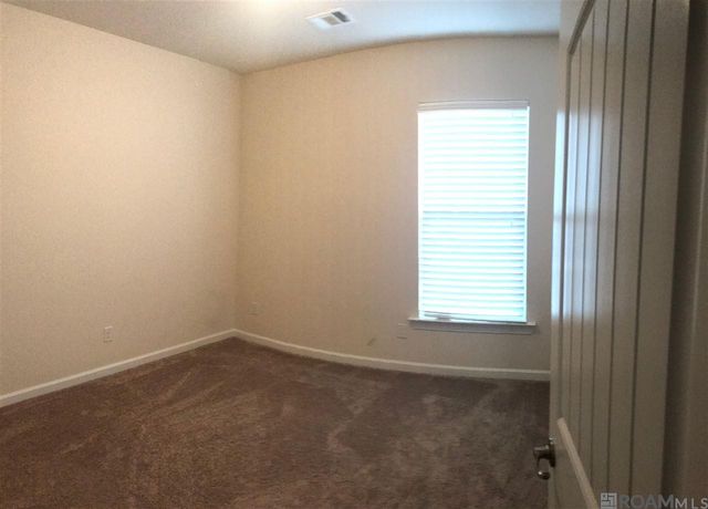 1418 Gardenia Ln, Baton Rouge, LA 70820