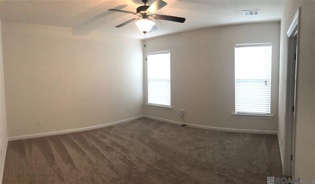 1418 Gardenia Ln, Baton Rouge, LA 70820