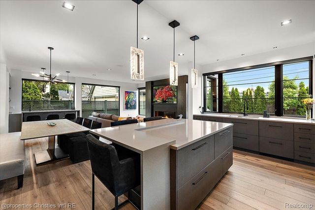 787 Ann Street, Birmingham, MI 48009