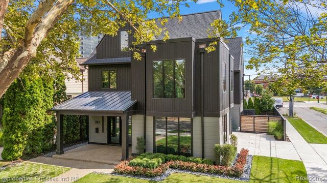 787 Ann Street, Birmingham, MI 48009