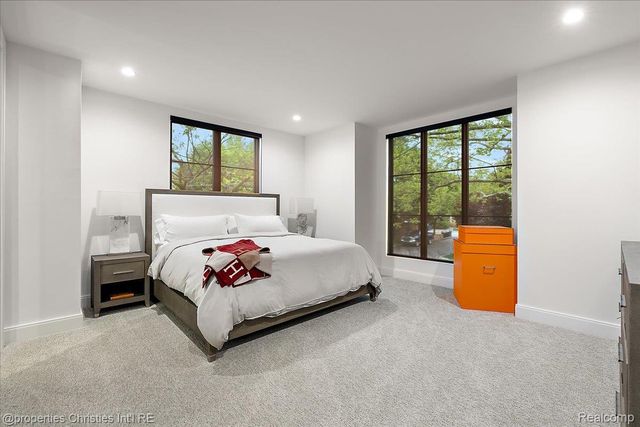 787 Ann Street, Birmingham, MI 48009