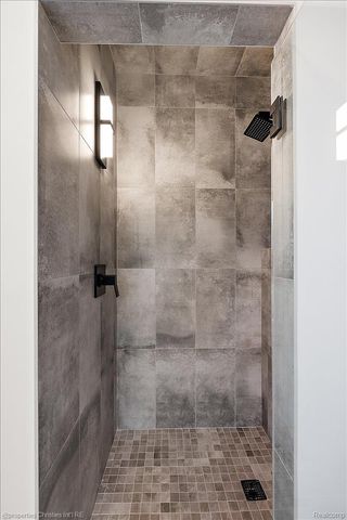 787 Ann Street, Birmingham, MI 48009