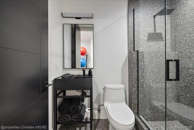 787 Ann Street, Birmingham, MI 48009