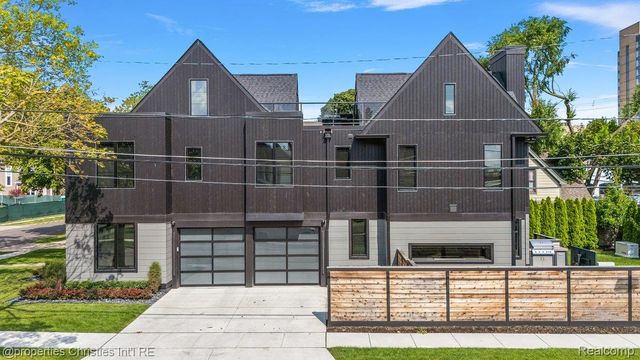 787 Ann Street, Birmingham, MI 48009