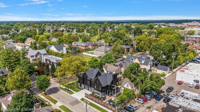 787 Ann Street, Birmingham, MI 48009