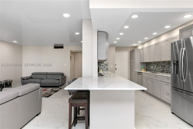 1880 S Ocean Dr 406, Hallandale Beach, FL 33009