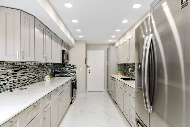 1880 S Ocean Dr 406, Hallandale Beach, FL 33009