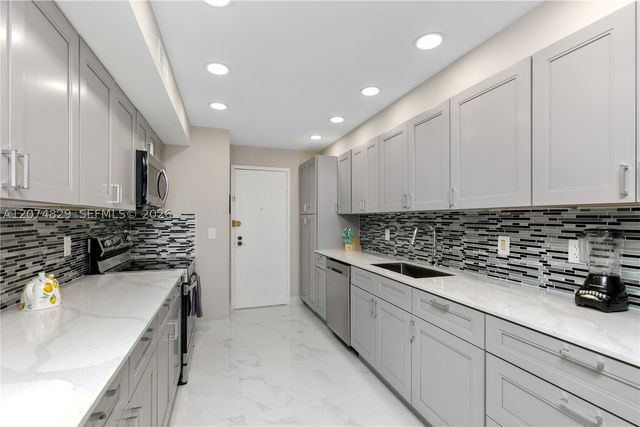 1880 S Ocean Dr 406, Hallandale Beach, FL 33009
