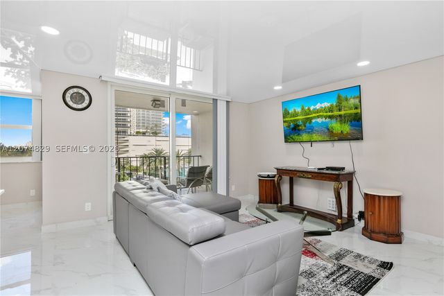 1880 S Ocean Dr 406, Hallandale Beach, FL 33009