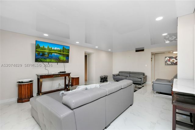 1880 S Ocean Dr 406, Hallandale Beach, FL 33009