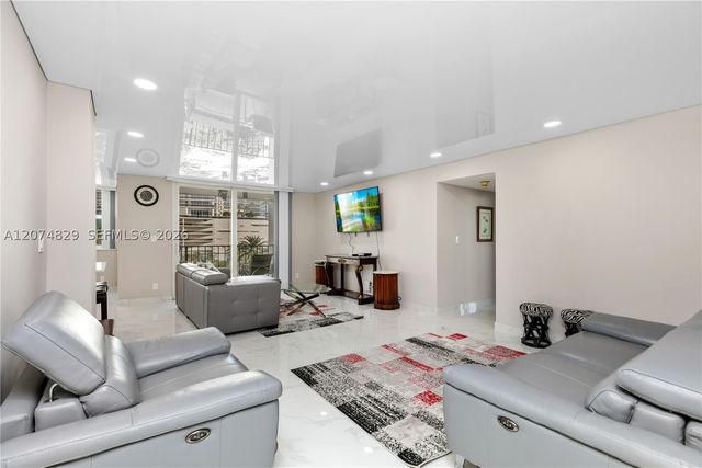 1880 S Ocean Dr 406, Hallandale Beach, FL 33009