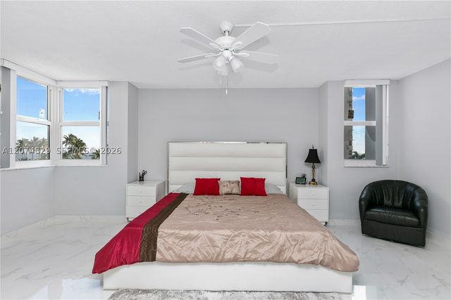 1880 S Ocean Dr 406, Hallandale Beach, FL 33009