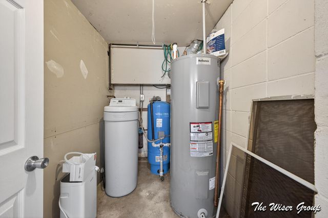 51536 Summit Street, Paw Paw, MI 49079