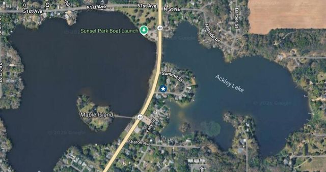 51536 Summit Street, Paw Paw, MI 49079