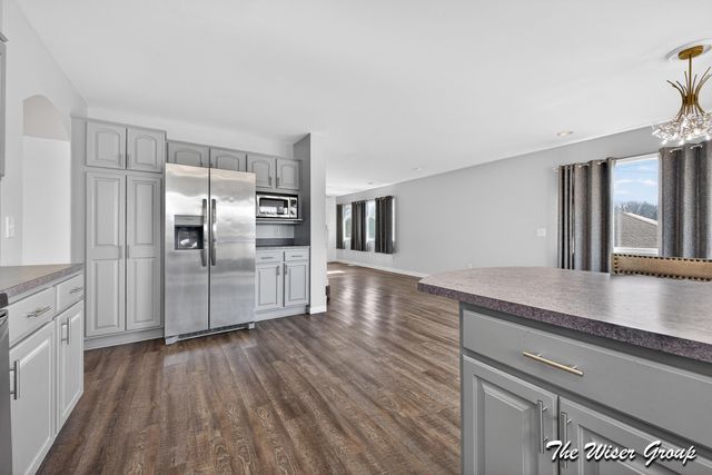 51536 Summit Street, Paw Paw, MI 49079