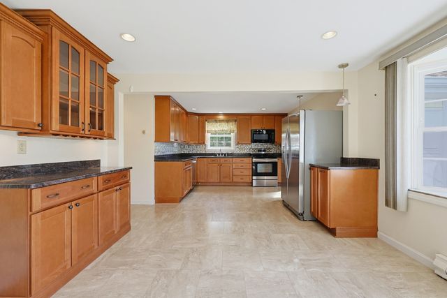 88 Darren Dr., Brockton, MA 02301