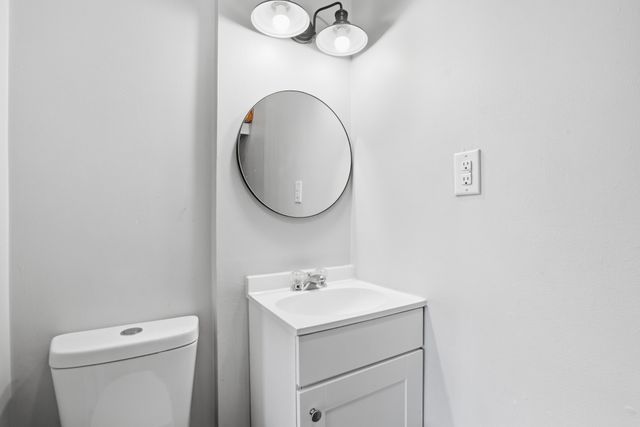 728 Dobbins Pike, Gallatin, TN 37066