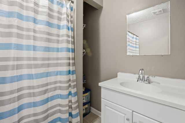 728 Dobbins Pike, Gallatin, TN 37066