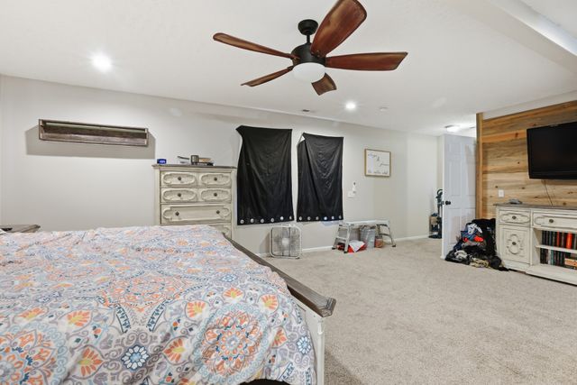 728 Dobbins Pike, Gallatin, TN 37066