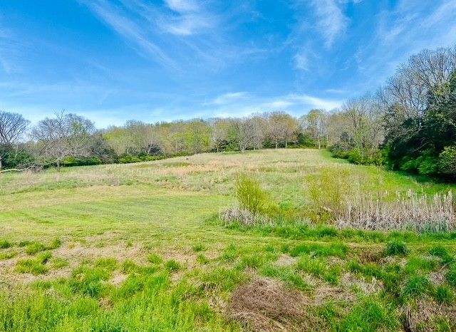 728 Dobbins Pike, Gallatin, TN 37066