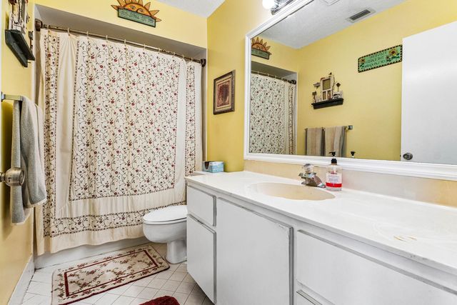 9792 Majorca Place, Boca Raton, FL 33434