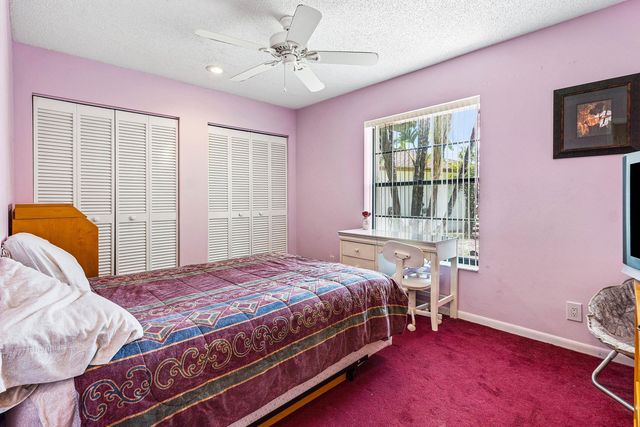 9792 Majorca Place, Boca Raton, FL 33434