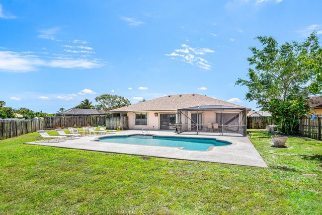 9792 Majorca Place, Boca Raton, FL 33434