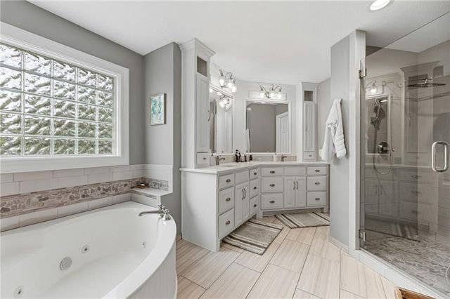12316 Rosewood Street, Overland Park, KS 66209