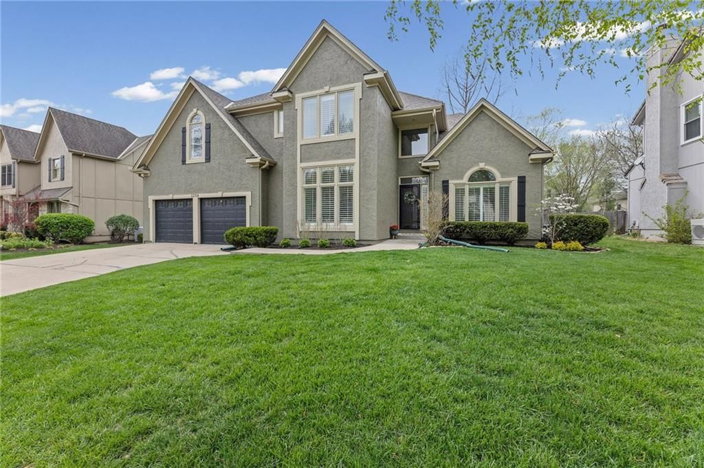 12316 Rosewood Street, Overland Park, KS 66209
