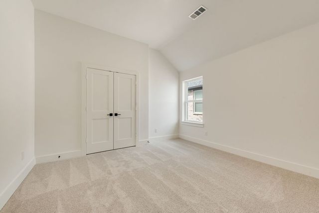 211 Golden Run Drive, Fate, TX 75189