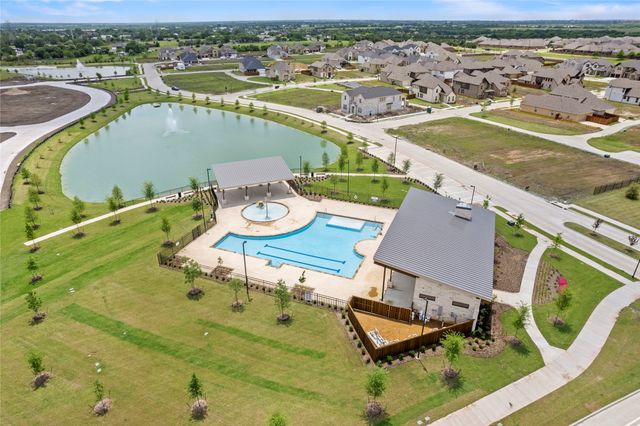 211 Golden Run Drive, Fate, TX 75189