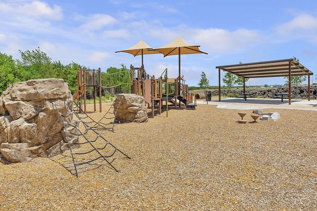 211 Golden Run Drive, Fate, TX 75189