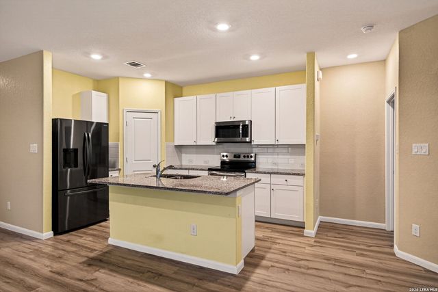 1921 Grey Wagtail, New Braunfels, TX 78130