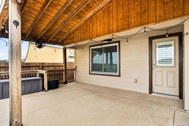1921 Grey Wagtail, New Braunfels, TX 78130