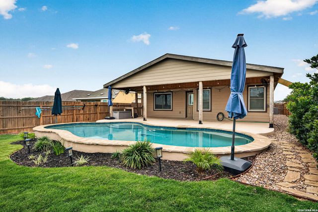 1921 Grey Wagtail, New Braunfels, TX 78130