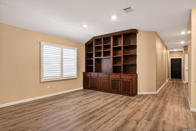 1921 Grey Wagtail, New Braunfels, TX 78130