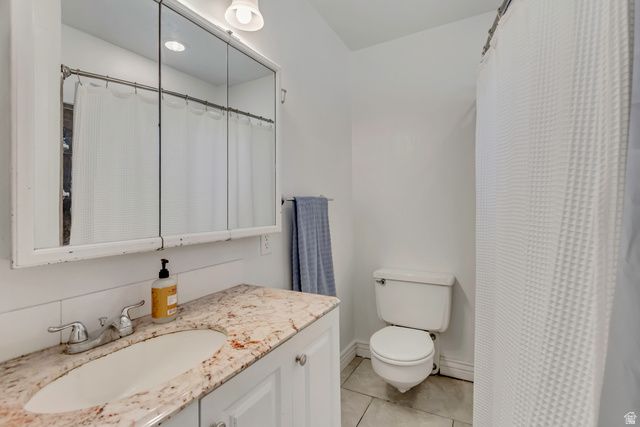 360 E CENTER ST, Centerville, UT 84014