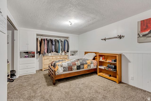 360 E CENTER ST, Centerville, UT 84014