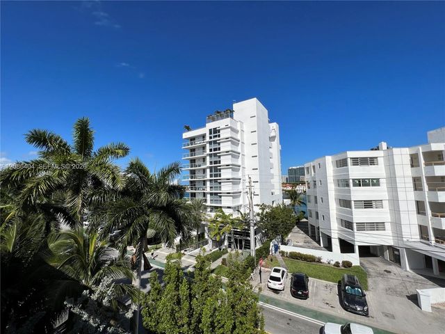 1000 99 6, Bay Harbor Islands, FL 33154