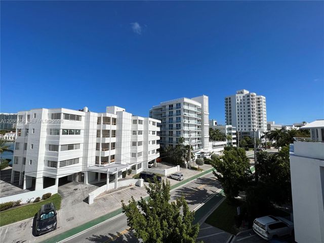 1000 99 6, Bay Harbor Islands, FL 33154