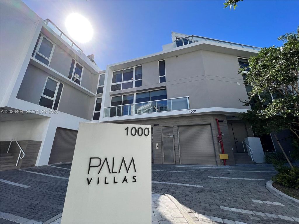 1000 99 6, Bay Harbor Islands, FL 33154