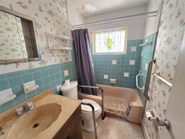 30 S EDGEMON AVENUE, Winter Springs, FL 32708